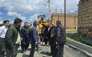 معابر روستای احمدآباد بخش سارال آسفالت شد